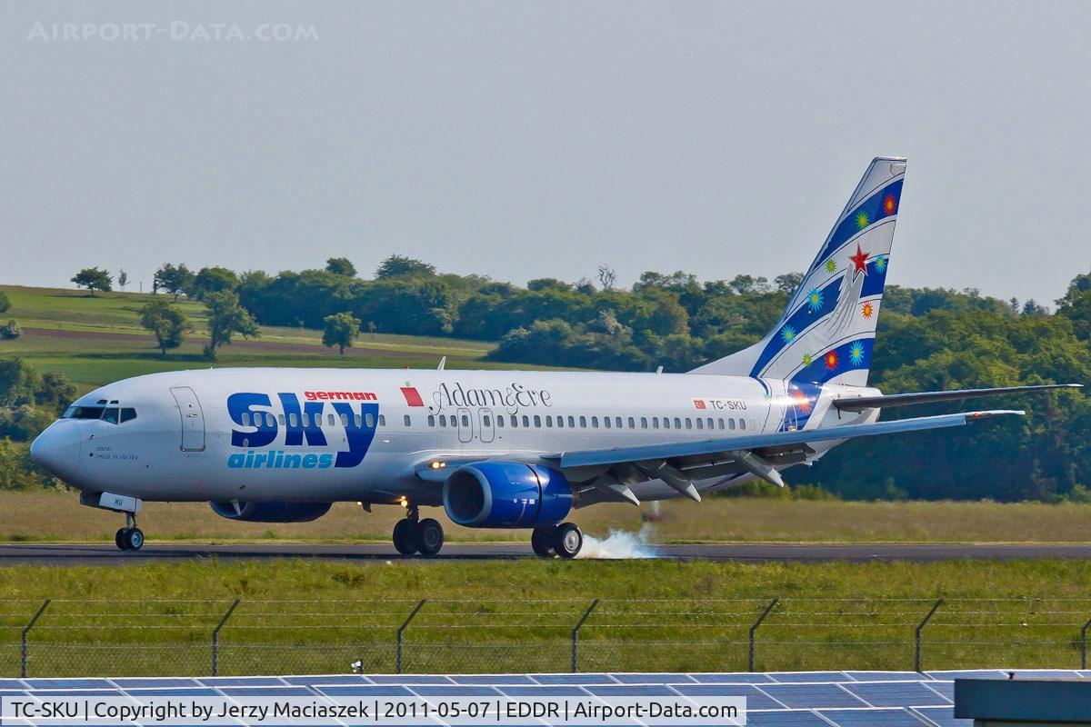 TC-SKU, 2000 Boeing 737-883 C/N 30194, TC-SKU_
Boeing 737-883