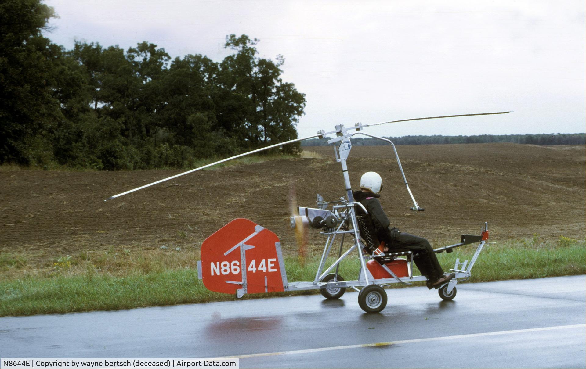 N8644E, 1962 Kiwi Gyrocopter B-8 C/N D-2, from a batch of slides that were photographed in 1973