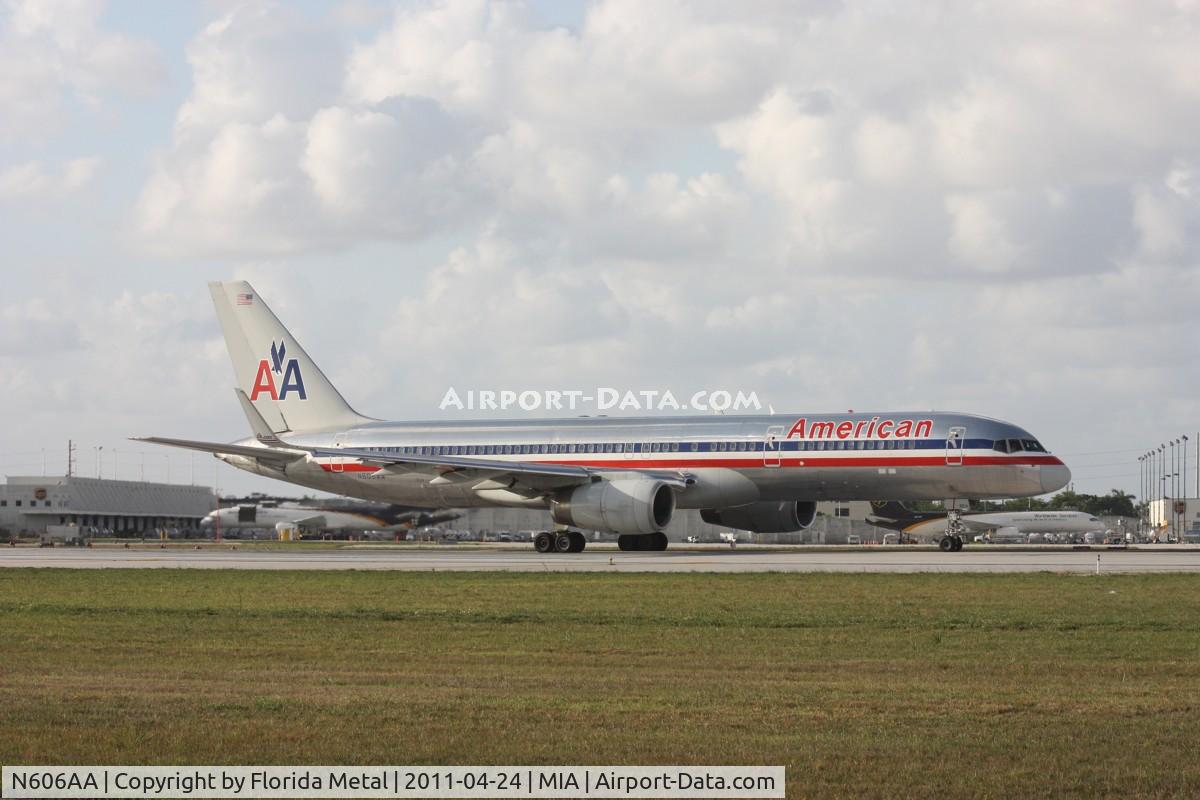 N606AA, 1996 Boeing 757-223 C/N 27057, American 757-200