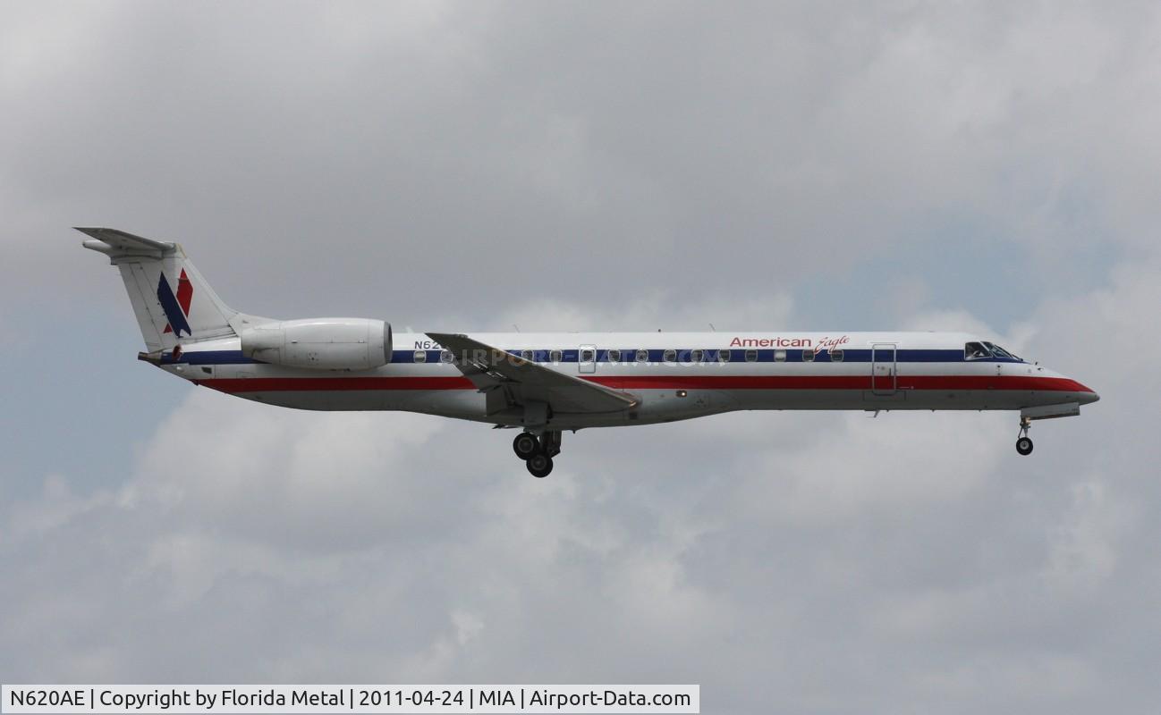 N620AE, Embraer ERJ-145LR (EMB-145LR) C/N 145102, American Eagle E145