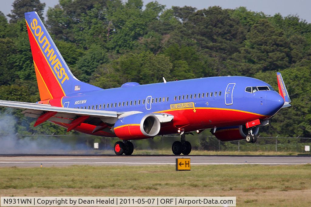 N931WN, 2009 Boeing 737-7H4 C/N 36637, Southwest Airlines N931WN (FLT SWA3012) from Nashville Int'l (KBNA) landing RWY 23.
