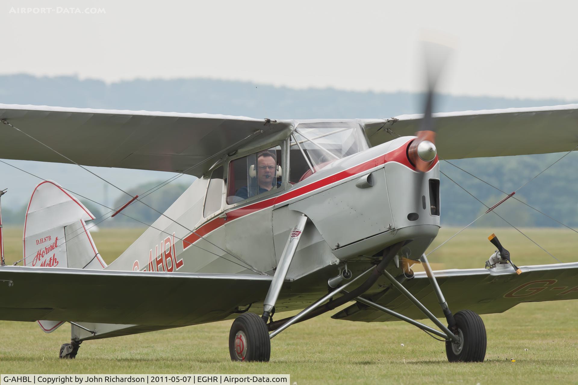G-AHBL, 1936 De Havilland DH.87B Hornet Moth C/N 8135, Arriving at vintage fly-in
