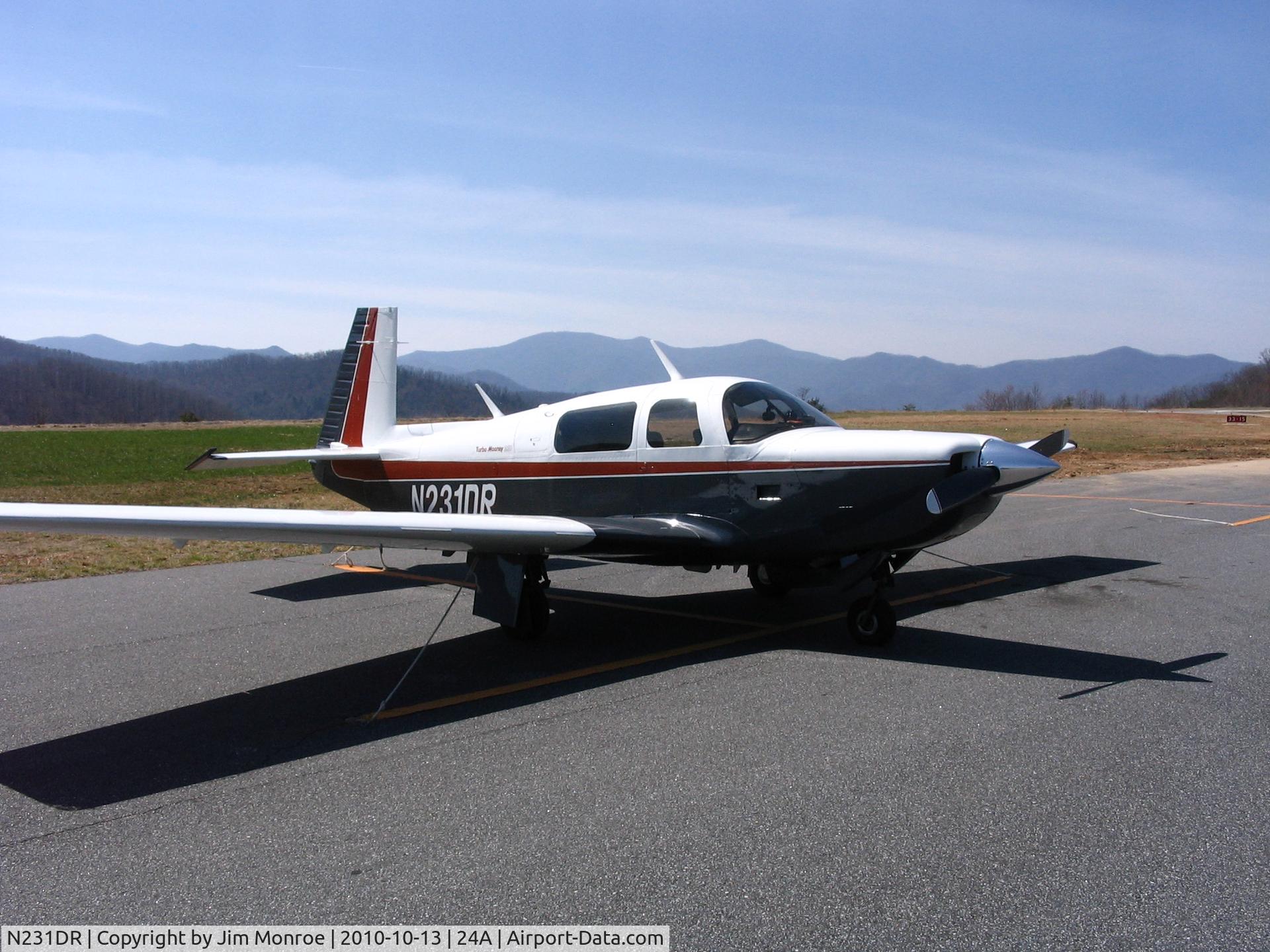 N231DR, 1979 Mooney M20K C/N 25-0044, Jackson County, NC