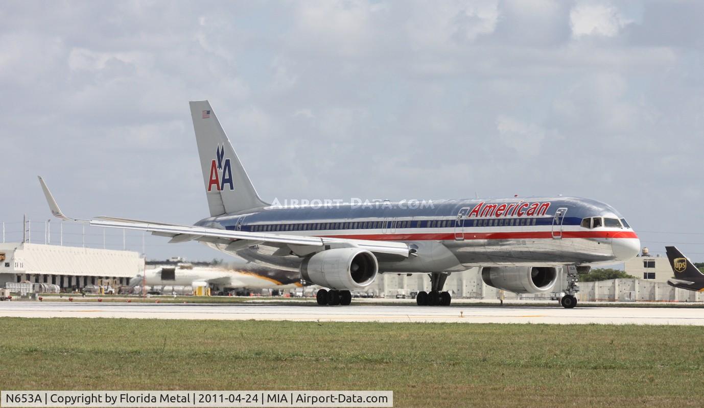 N653A, 1991 Boeing 757-223 C/N 24611, American 757-200