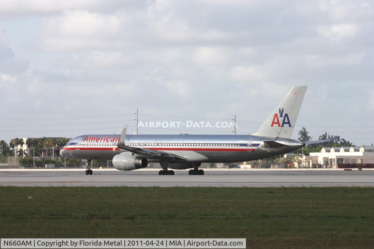 N660AM, 1992 Boeing 757-223 C/N 25294, American 757-200