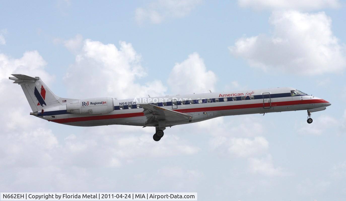 N662EH, 2004 Embraer ERJ-145LR (EMB-145LR) C/N 145777, Eagle E145