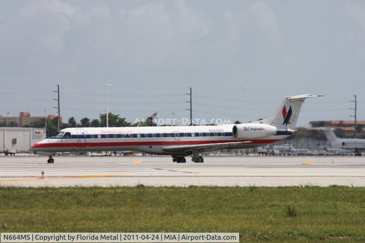 N664MS, 2004 Embraer ERJ-145LR (EMB-145LR) C/N 145779, Eagle E145