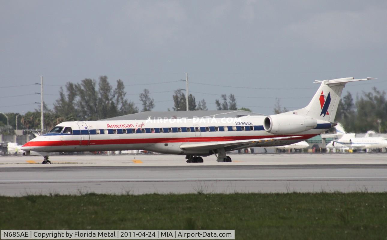 N685AE, 2004 Embraer ERJ-145LR (EMB-145LR) C/N 14500836, Eagle E145