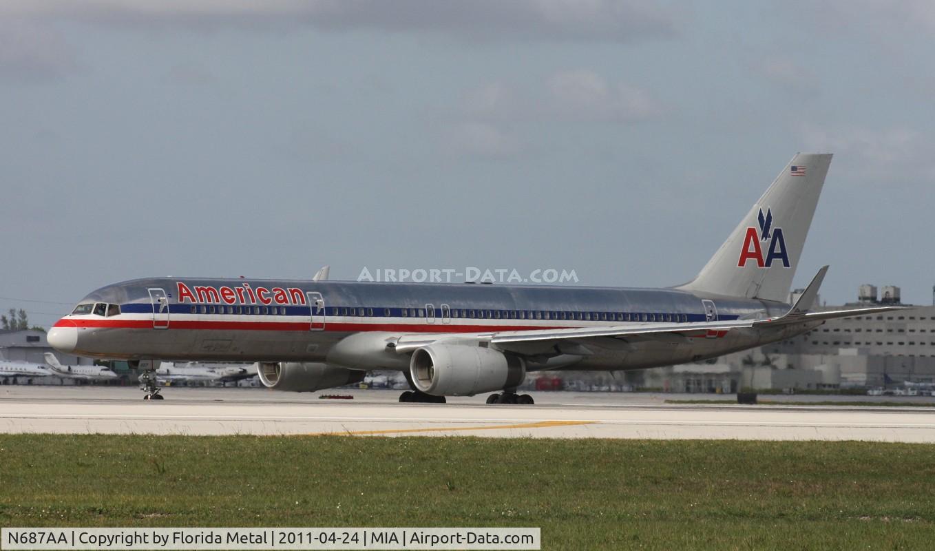 N687AA, 1993 Boeing 757-223 C/N 25695, American 757