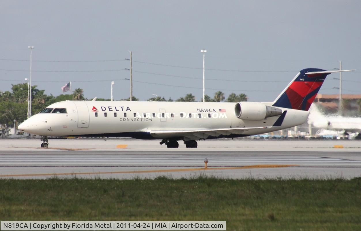 N819CA, 2000 Bombardier CRJ-100ER (CL-600-2B19) C/N 7415, Comair CRJ