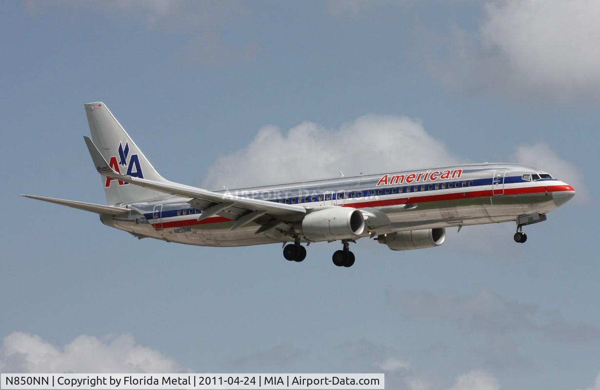 N850NN, 2010 Boeing 737-823 C/N 40580, American 737-800