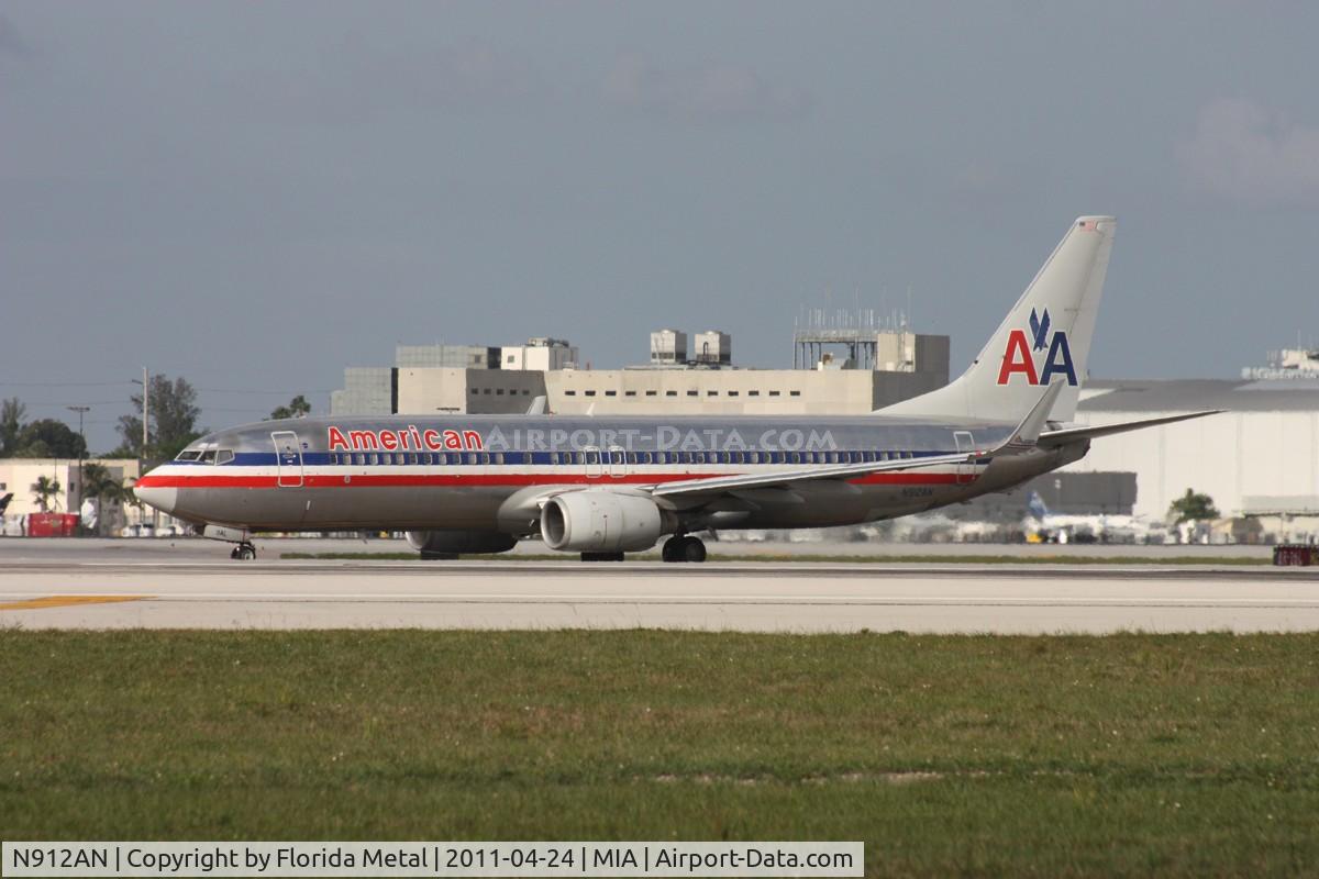 N912AN, 1999 Boeing 737-823 C/N 29513, American 737-800
