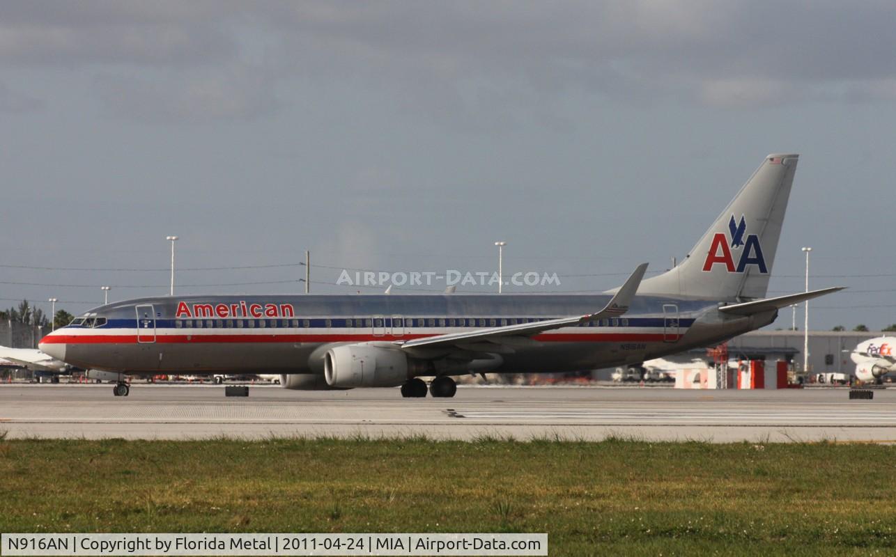 N916AN, 1999 Boeing 737-823 C/N 29517, American 737-800