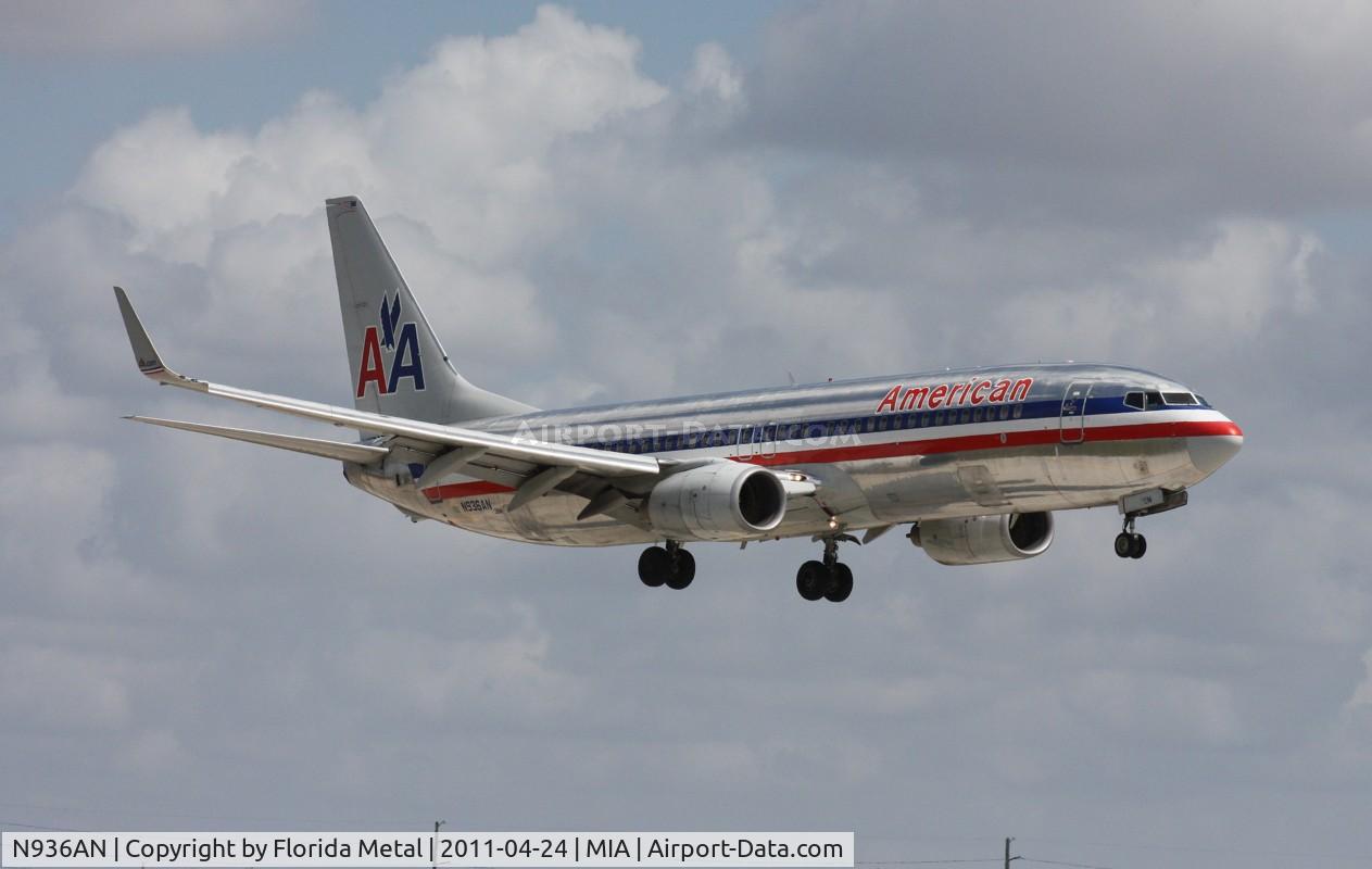 N936AN, 2000 Boeing 737-823 C/N 29532, American 737-800
