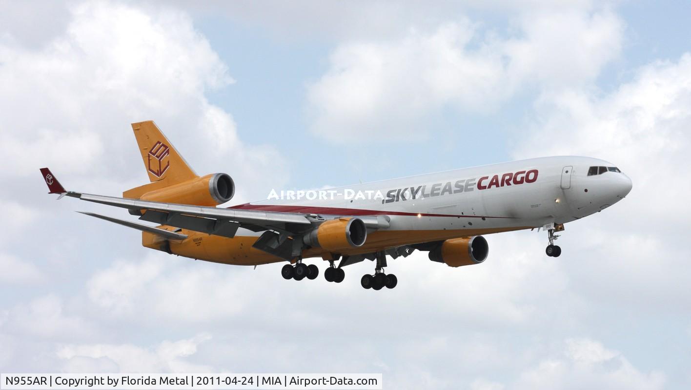 N955AR, 1992 McDonnell Douglas MD-11F C/N 48496, Sky Lease Cargo MD-11