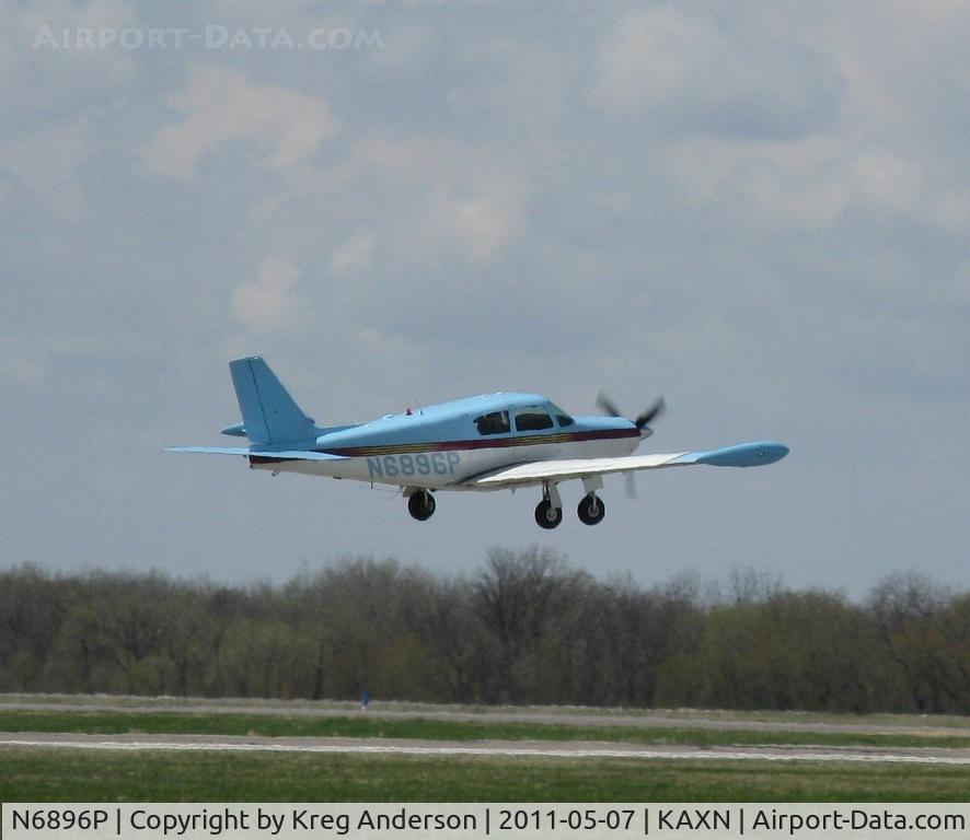 N6896P, 1960 Piper PA-24-250 Comanche C/N 24-2030, Piper PA-24-250 Commanche departing runway 31.