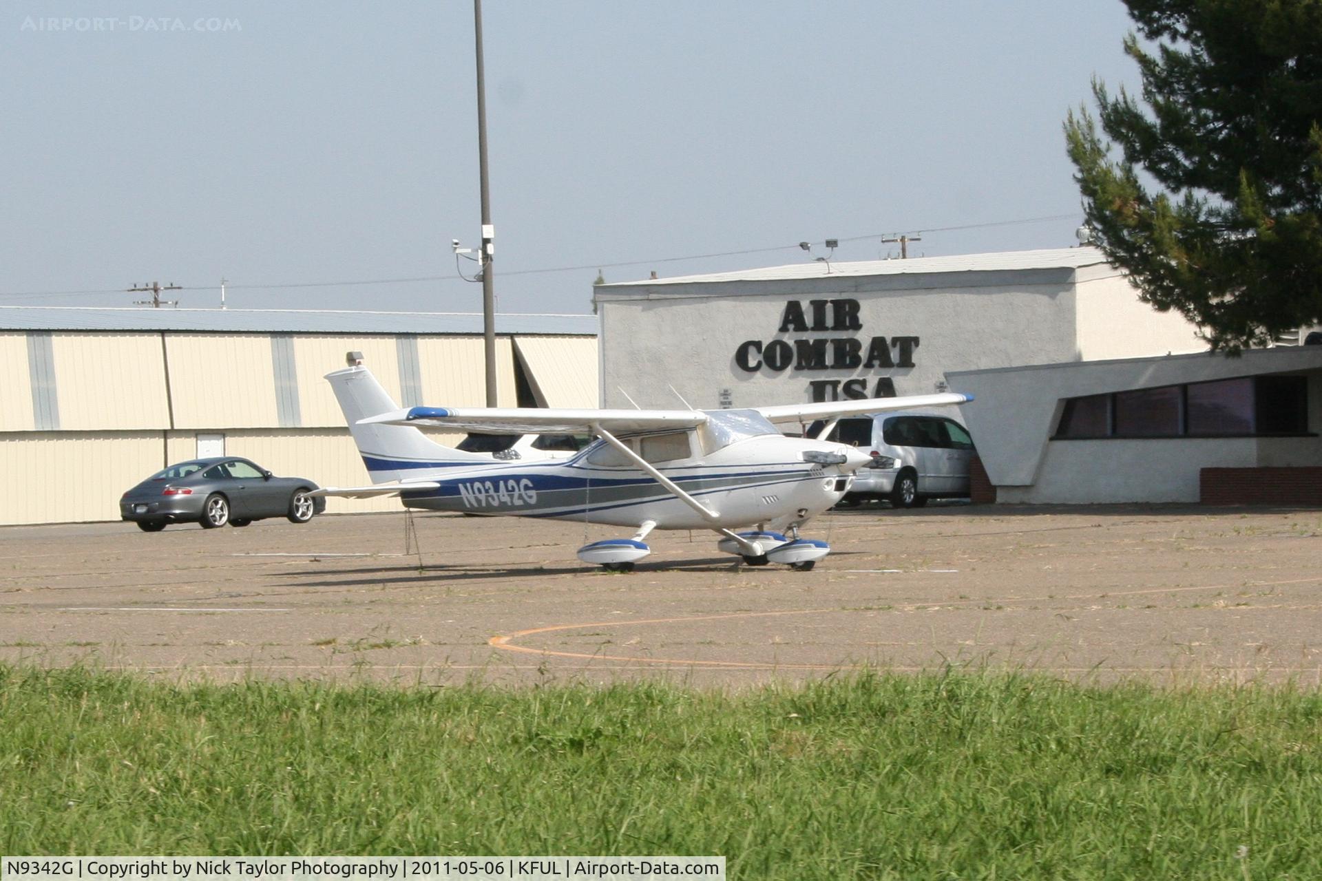 N9342G, 1971 Cessna 182P Skylane C/N 182-60882, Nice Cessna 182P sits at Fullerton