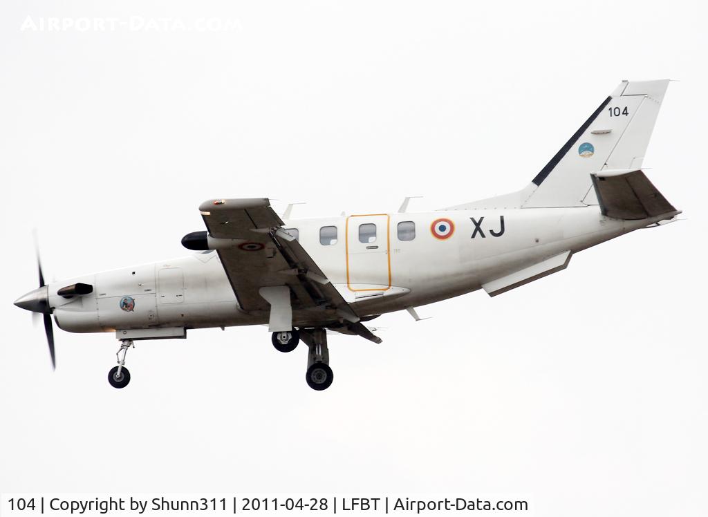 104, Socata TBM-700A C/N 104, Landing rwy 20