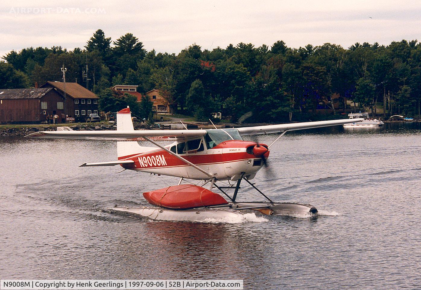 N9008M, 1969 Cessna 180H Skywagon C/N 18052108, Greenville Seaplane Base , Greenville , Main, Moosehead Lake