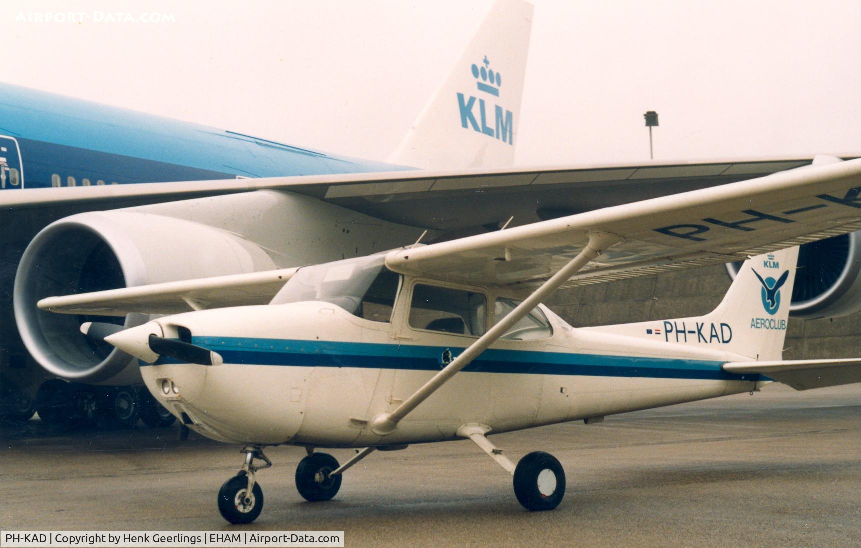 PH-KAD, Reims F172N Skyhawk C/N 1532, Schiphol - East