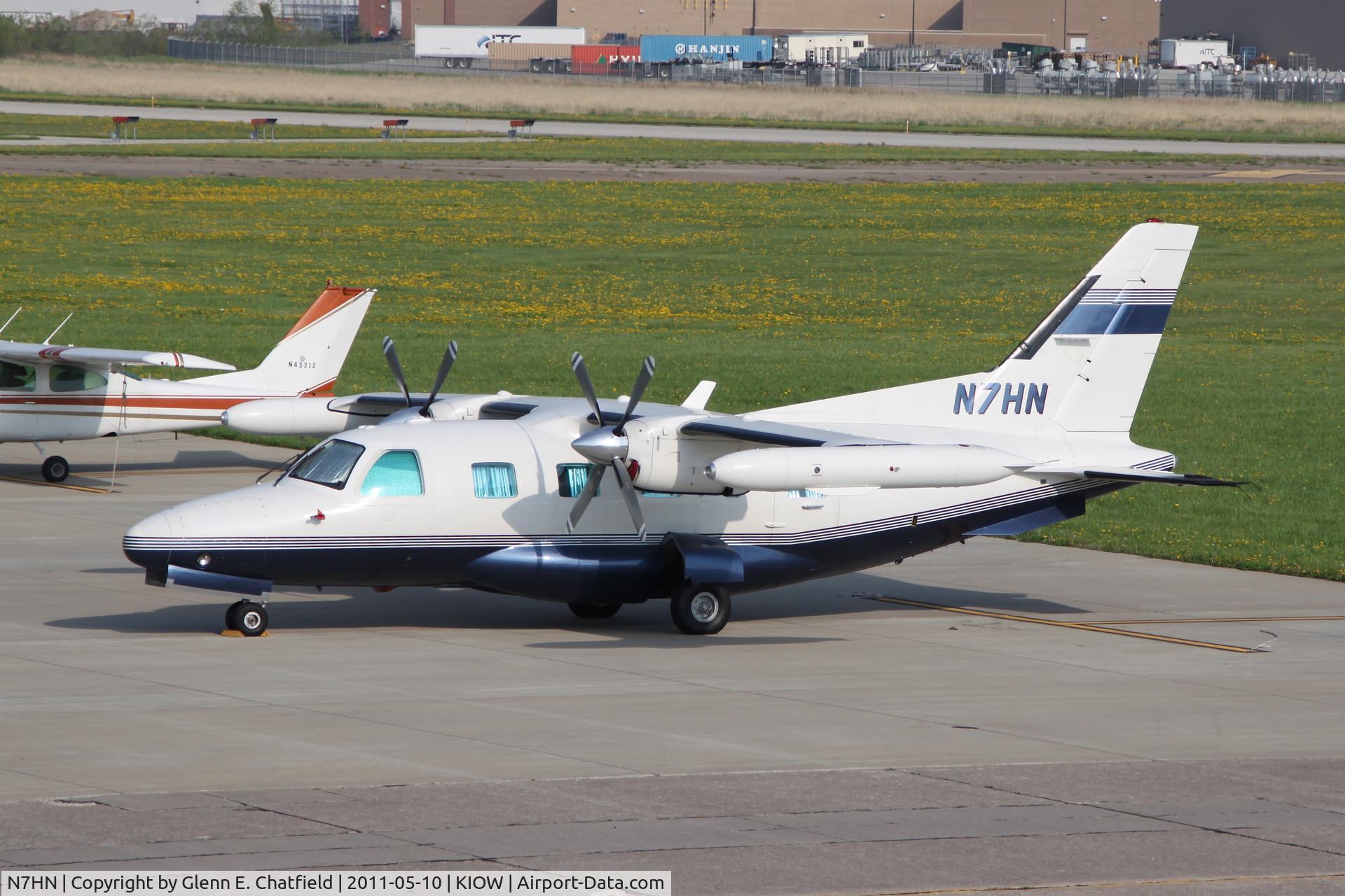 N7HN, 1983 Mitsubishi MU-2B-60 Marquise C/N 1563 S.A., Photographed from the observation deck