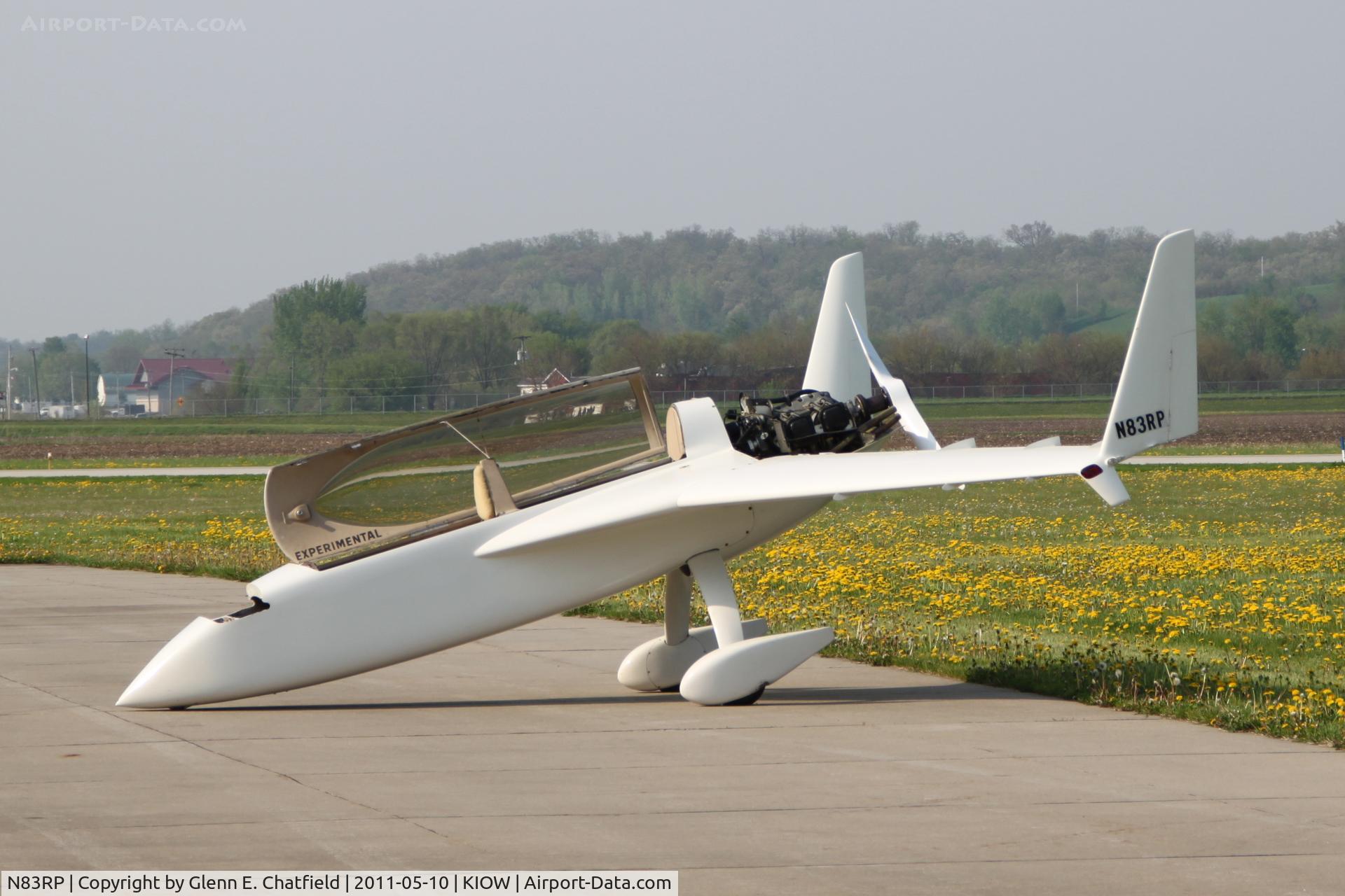 N83RP, Rutan VariEze C/N 860, Looks like it's undergoing some maintenance
