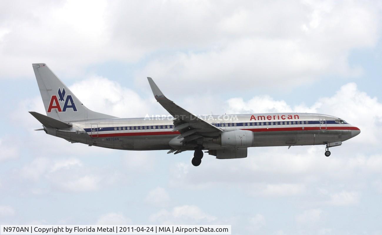 N970AN, 2001 Boeing 737-823 C/N 30096, American 737