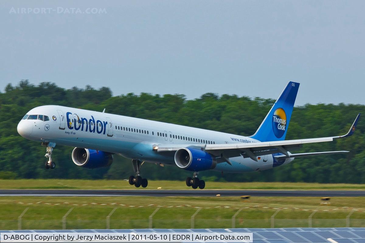 D-ABOG, 1999 Boeing 757-330 C/N 29014, D-ABOG_
Boeing 757-330