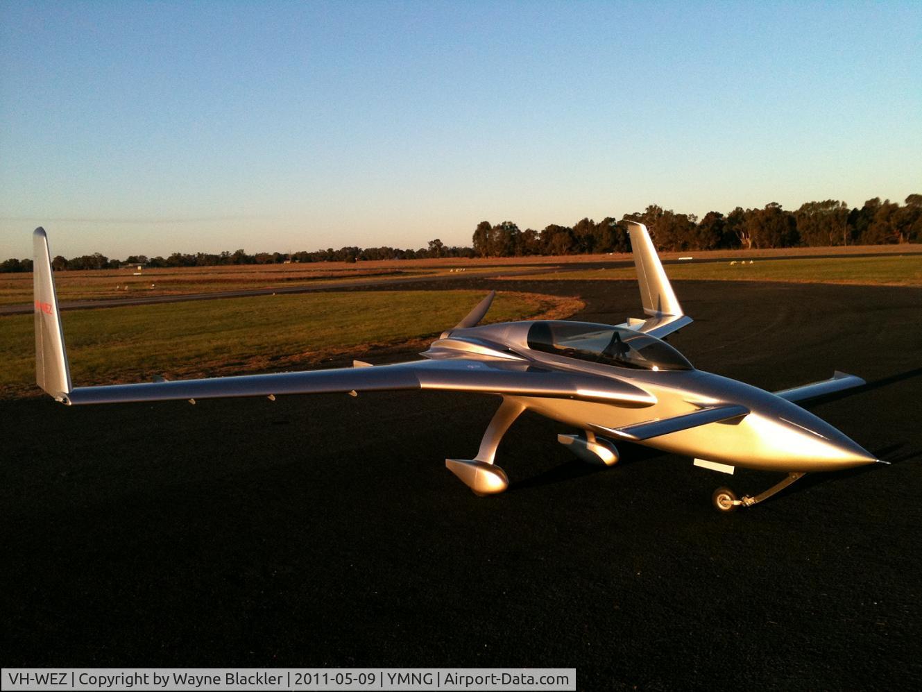 VH-WEZ, 2004 Rutan Long-EZ C/N WRB-001, VH-WEZ, May 2011
