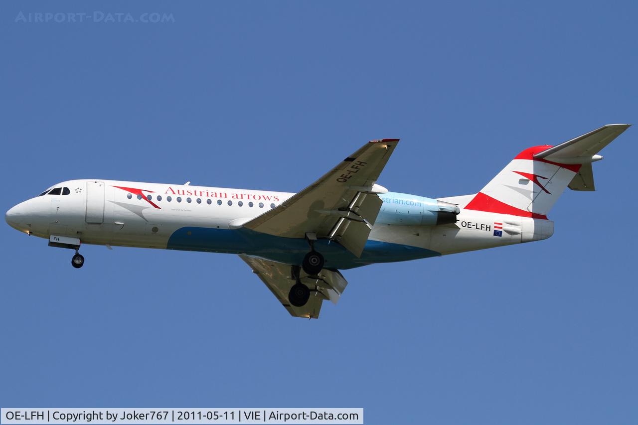 OE-LFH, 1995 Fokker 70 (F-28-0070) C/N 11554, Austrian arrows
