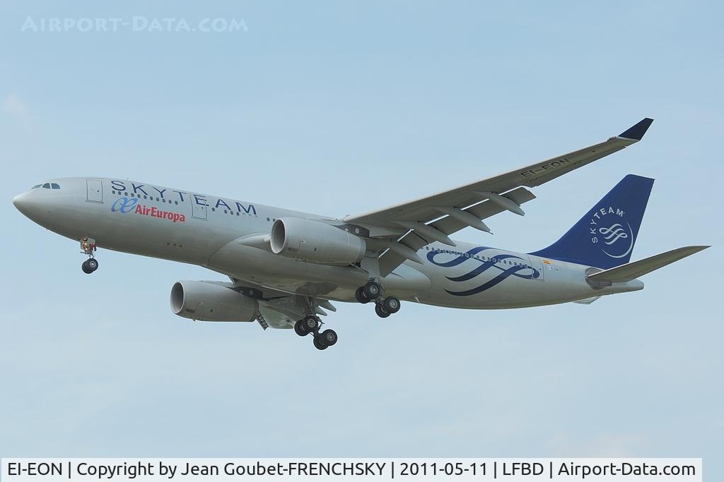 EI-EON, 2003 Airbus A330-243 C/N 551, new colors Air Europa SkyTeam