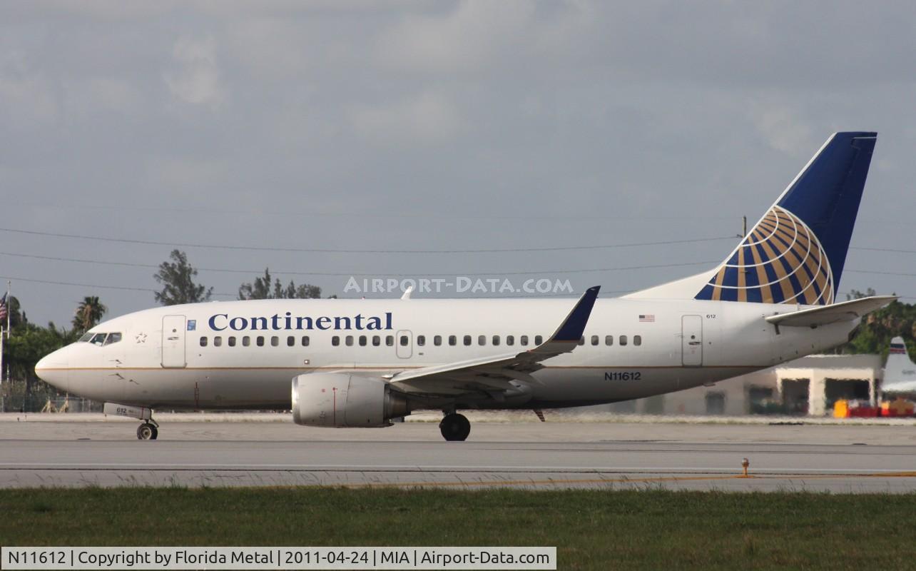 N11612, 1994 Boeing 737-524 C/N 27325, Continental 737-500