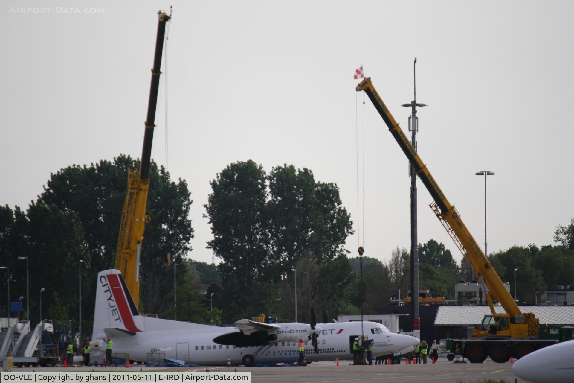 OO-VLE, 1988 Fokker 50 C/N 20132, Collapsed gear