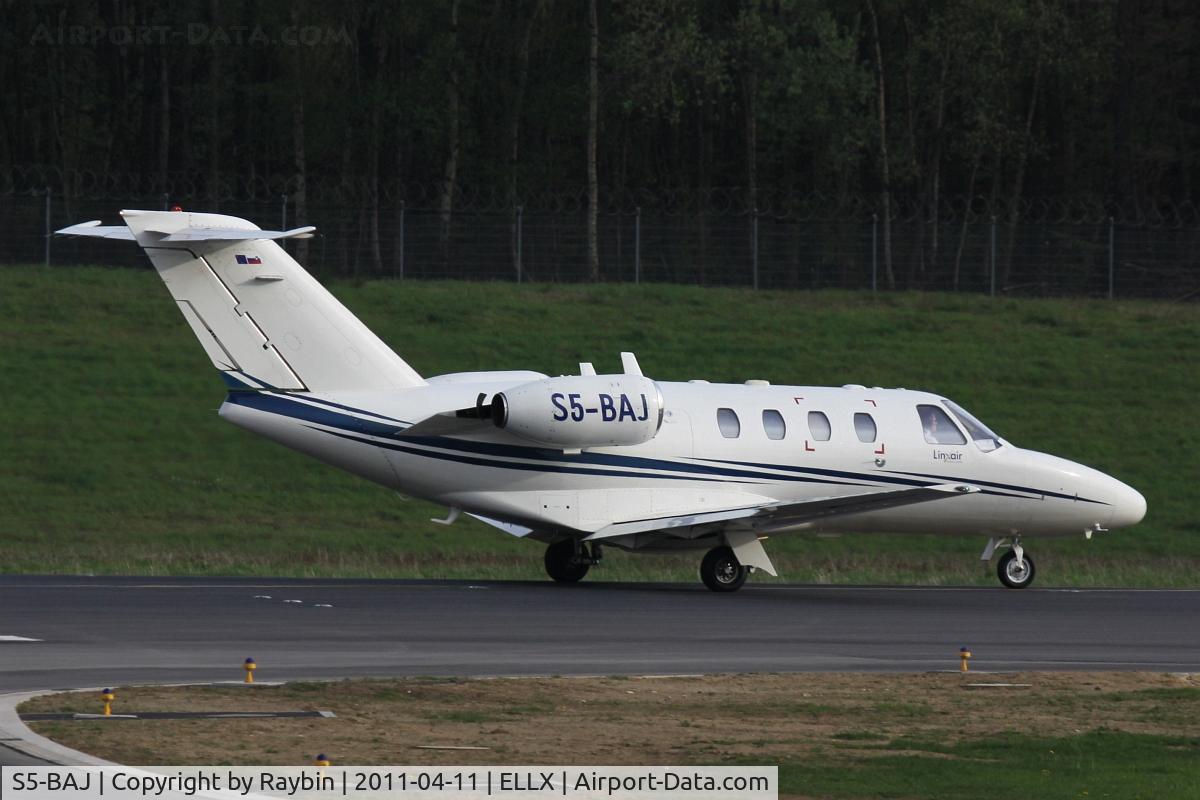 S5-BAJ, 2000 Cessna 525 CitationJet C/N 525-0394, 3rd Linxair reg in only a couple of days