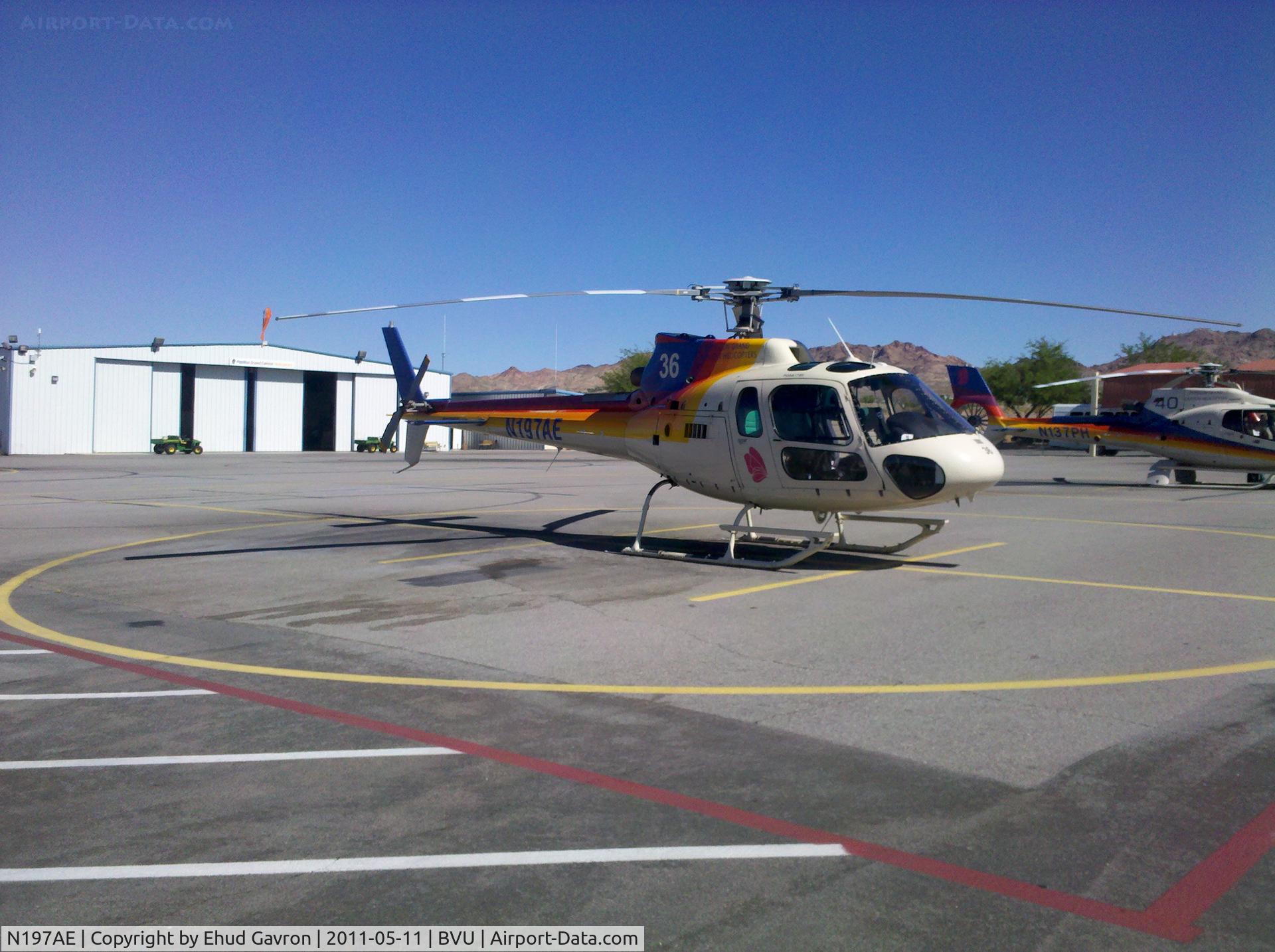 N197AE, 2005 Eurocopter AS-350B-2 Ecureuil C/N 3909, Papillon Helicopter parked awaiting tourists going to view the Las Vegas area.