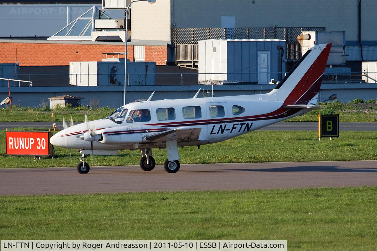 LN-FTN, 1970 Piper PA-31-310 Navajo C/N 31-632, Fly Taxi Nord A/S