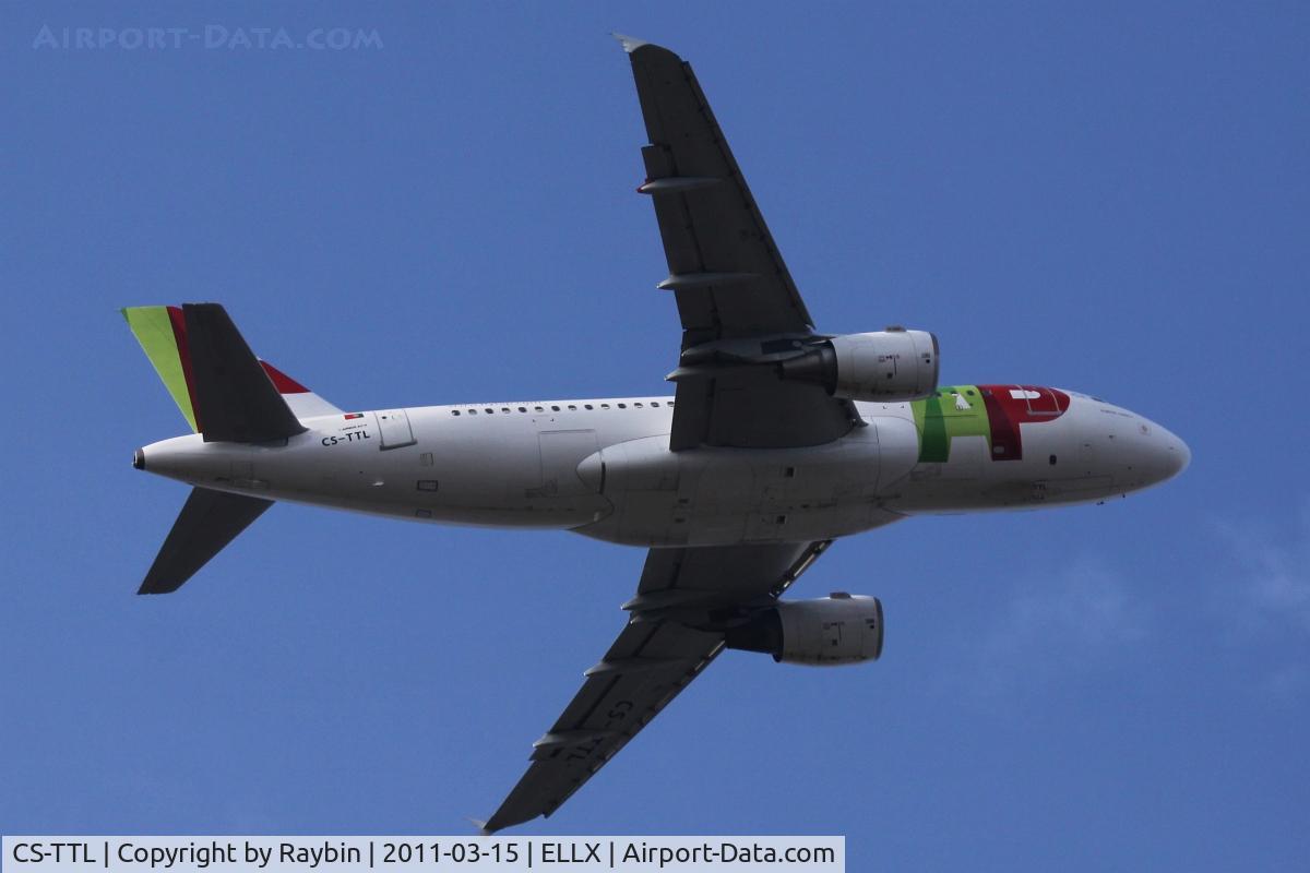 CS-TTL, 1999 Airbus A319-111 C/N 1100, Escaping the very cold Luxembourg