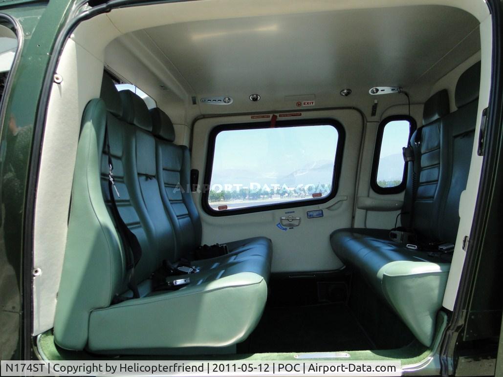 N174ST, 2001 Agusta A-109E Power C/N 11115, Comfortable seating for six people