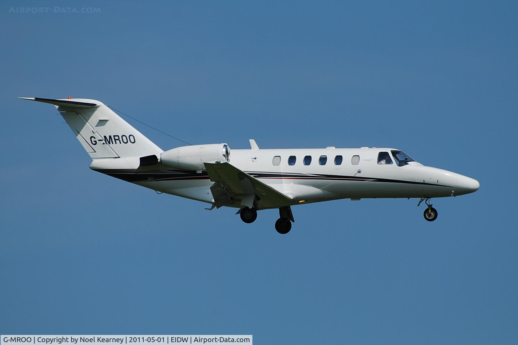 G-MROO, 2004 Cessna 525A CitationJet CJ2 C/N 525A-0202, Landing Rwy 10 at EIDW