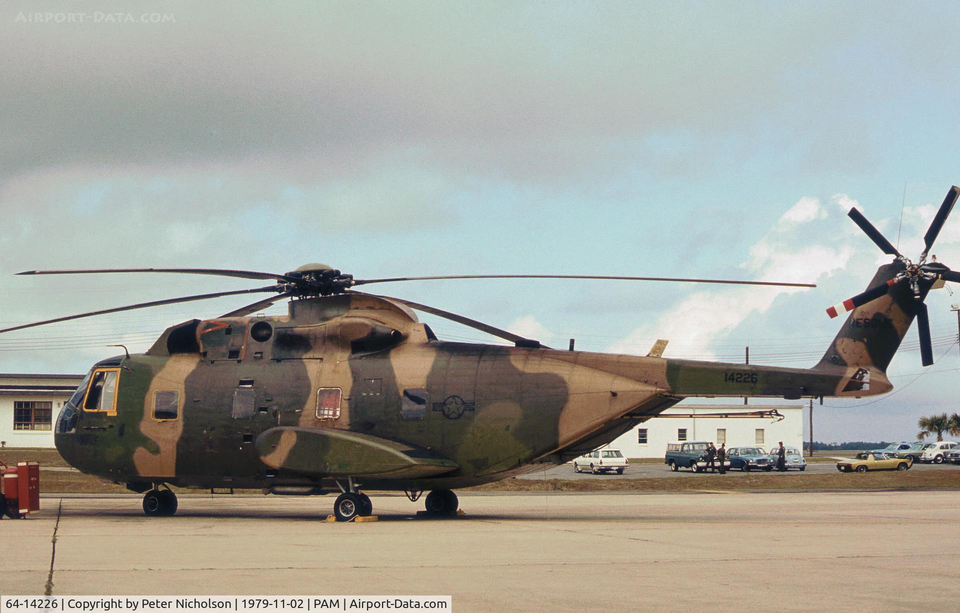64-14226, 1964 Sikorsky CH-3C C/N 61529, Another view of this HH-3C of the 55th Aerospace Rescue & Recovery Squadron visiting Tyndall AFB in November 1979.