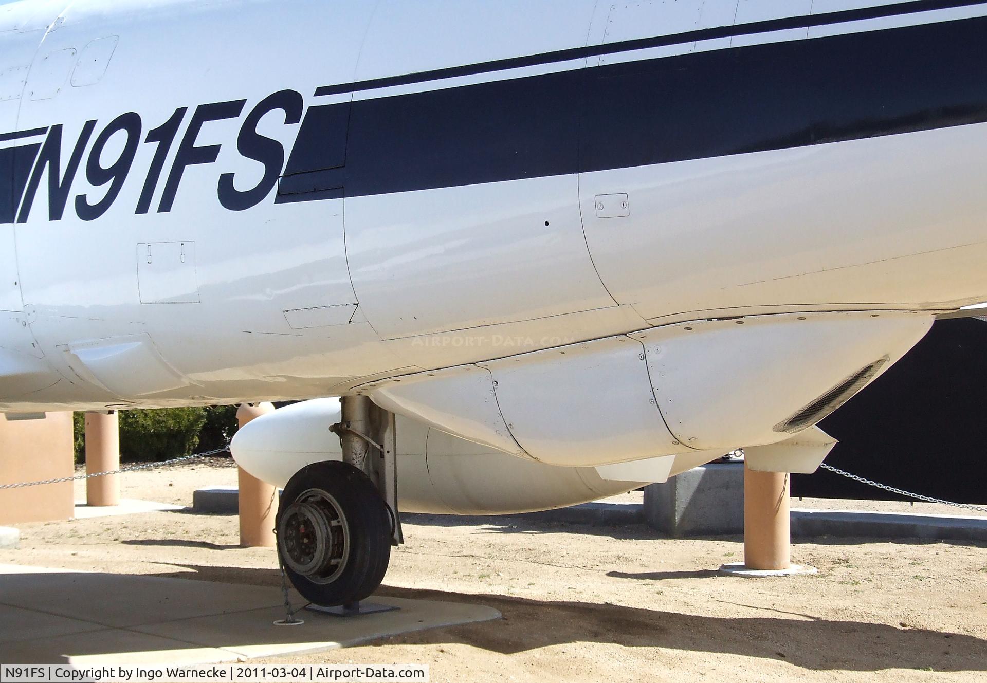N91FS, 1954 Canadair F-86 MK.5 Sabre C/N 1021, Canadair F-86 Sabre Mk5 at the Joe Davies Heritage Airpark, Palmdale CA