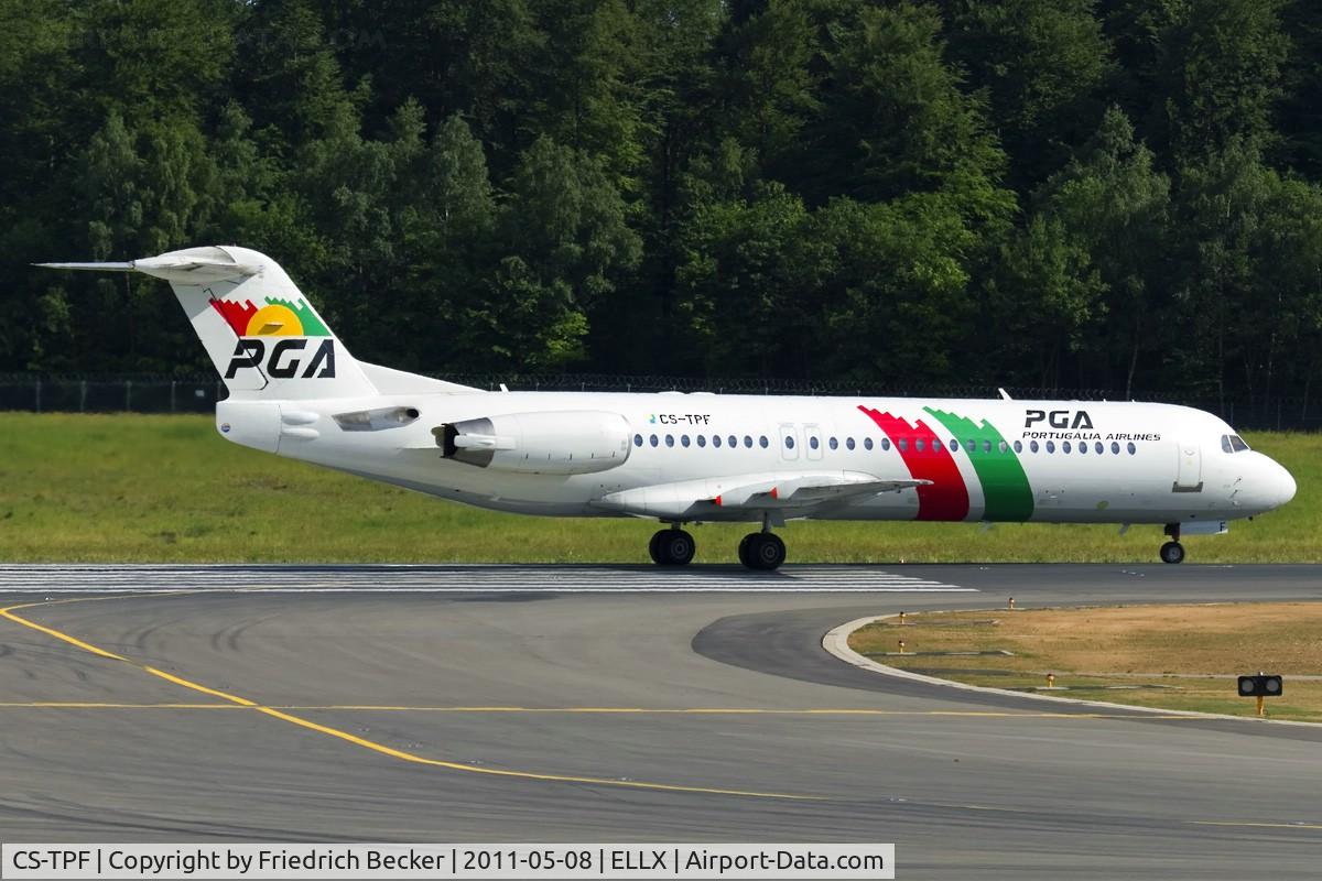 CS-TPF, 1999 Fokker 100 (F-28-0100) C/N 11258, line up for departure