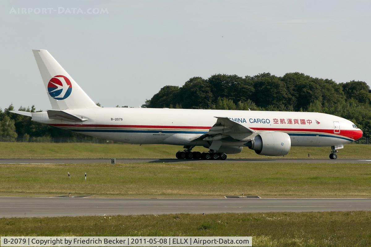 B-2079, 2010 Boeing 777-F6N C/N 37715, departure via RW24