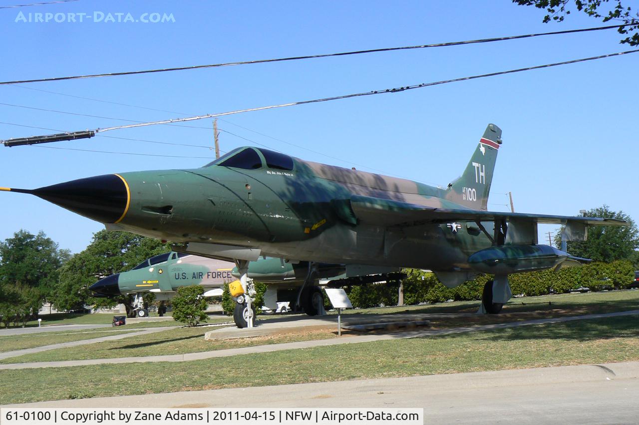 61-0100, 1961 Republic F-105D Thunderchief C/N D295, On static display at NAS Fort Worth