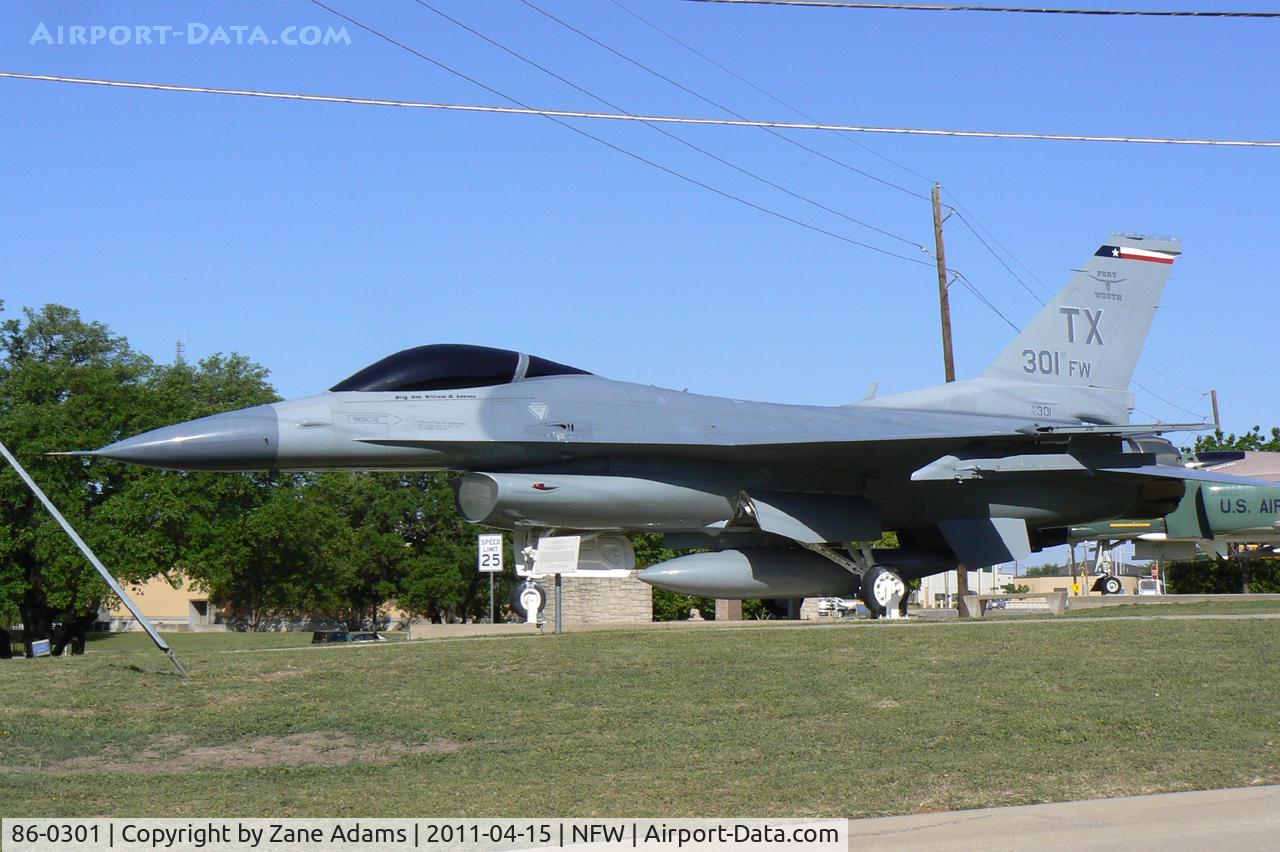 86-0301, 1986 General Dynamics F-16C Fighting Falcon C/N 5C-407, On static display at NAS Fort Worth May be actually USNavy F-16N block 30 #163569 is now painted as a regular USAF (86-1687)
