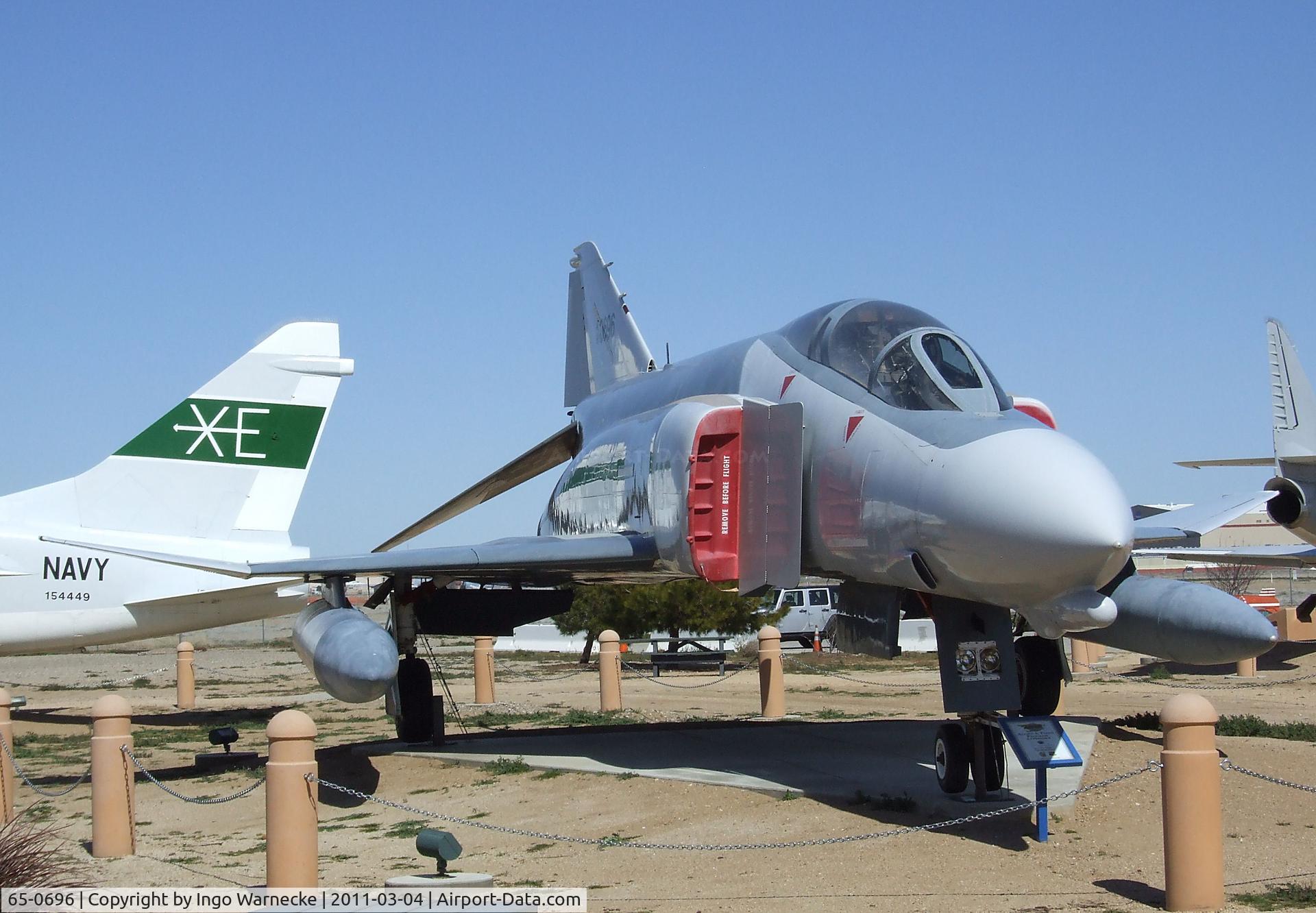 65-0696, 1965 McDonnell F-4D Phantom II C/N 1735, McDonnell F-4D Phantom II at the Joe Davies Heritage Airpark, Palmdale CA
