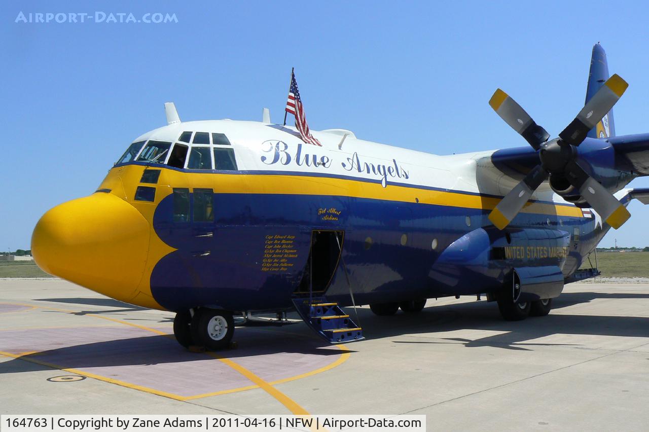 164763, 1992 Lockheed C-130T Hercules C/N 382-5258, At the 2011 Air Power Expo - NAS Fort Worth
Warbird Radio media ride photos.

fat Albert Airlines awaiting departure for a 9 minute flight to FUN!