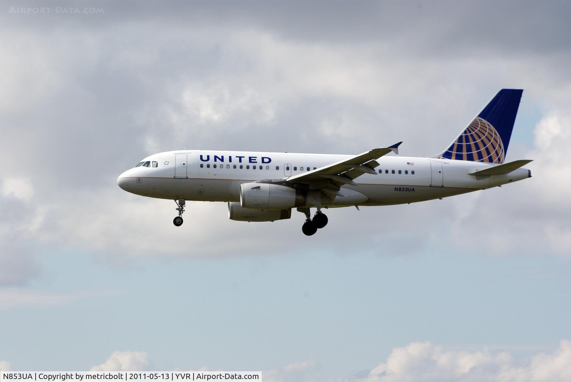 N853UA, 2002 Airbus A319-131 C/N 1688, Landing at YVR