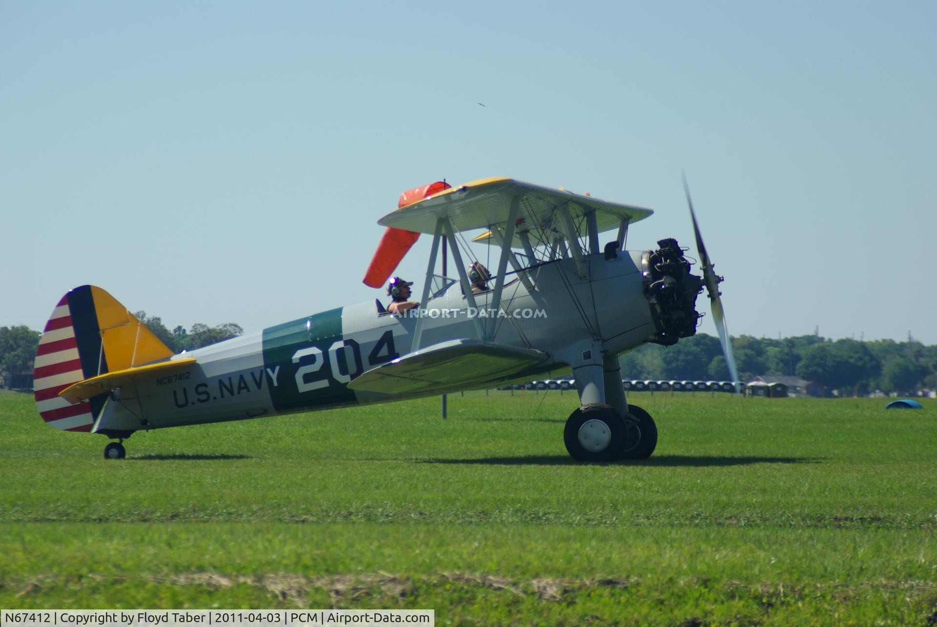 N67412, 1942 Boeing A75N1(PT17) C/N 75-3401, Giving rides