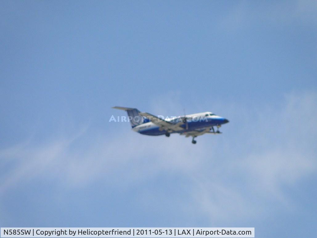 N585SW, 1999 Embraer EMB-120ER Brasilia C/N 120353, On final to runway 24